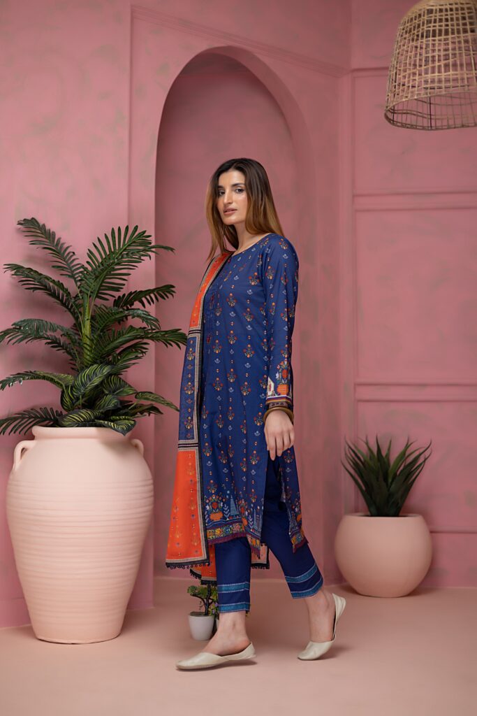 Salina By Regalia Textiles Unstitched 3 Piece Printed Lawn Suit - V16 SPL16-06 - Summer Collection Brand Mafia by Zonash